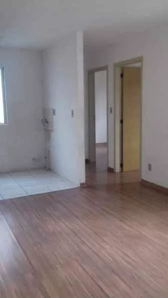 Apartamento com 2 quartos, 1 banheiro e 50m² para alugar no bairro Cruzeiro, Pelotas