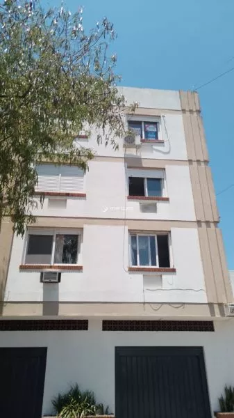 Apartamento com 2 quartos, 2 banheiros e 59m² à venda no bairro Porto, Pelotas