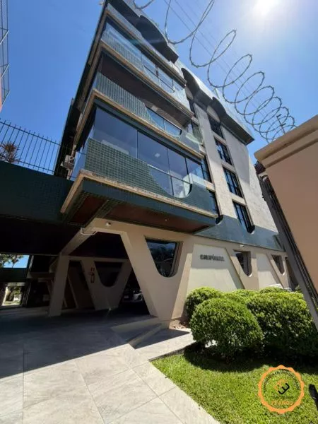 Cobertura com 4 quartos, 4 banheiros e 359m² à venda no bairro Centro, Pelotas