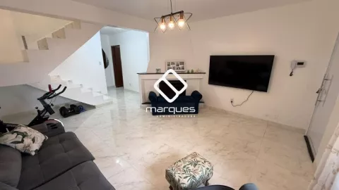 Casa com 5 quartos, 4 banheiros e 234m² à venda no bairro Fragata, Pelotas