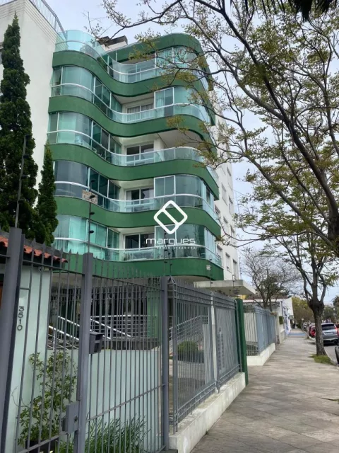 Apartamento com 2 quartos, 2 banheiros e 98m² à venda no bairro Centro, Pelotas